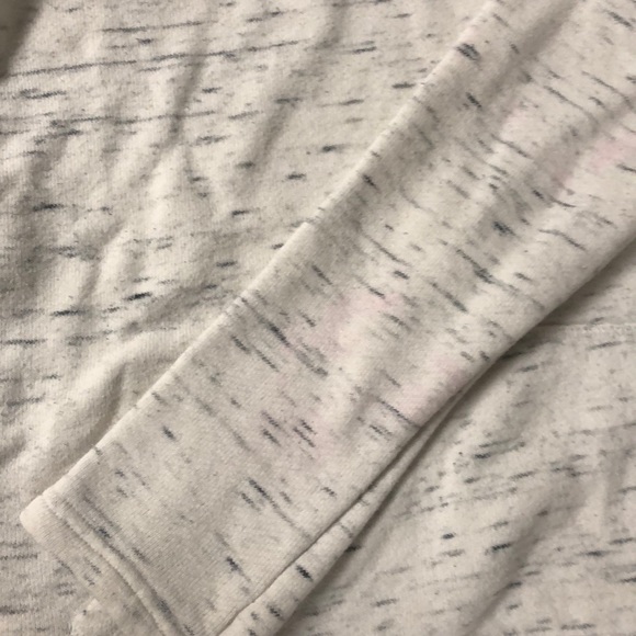 Pink Pullover - Picture 6 of 7